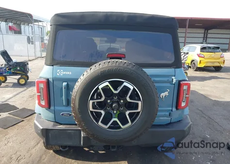 2023 Ford Bronco Outer Banks z USA, uszkodzony, nr VIN 1FMDE5BH1PLA89262